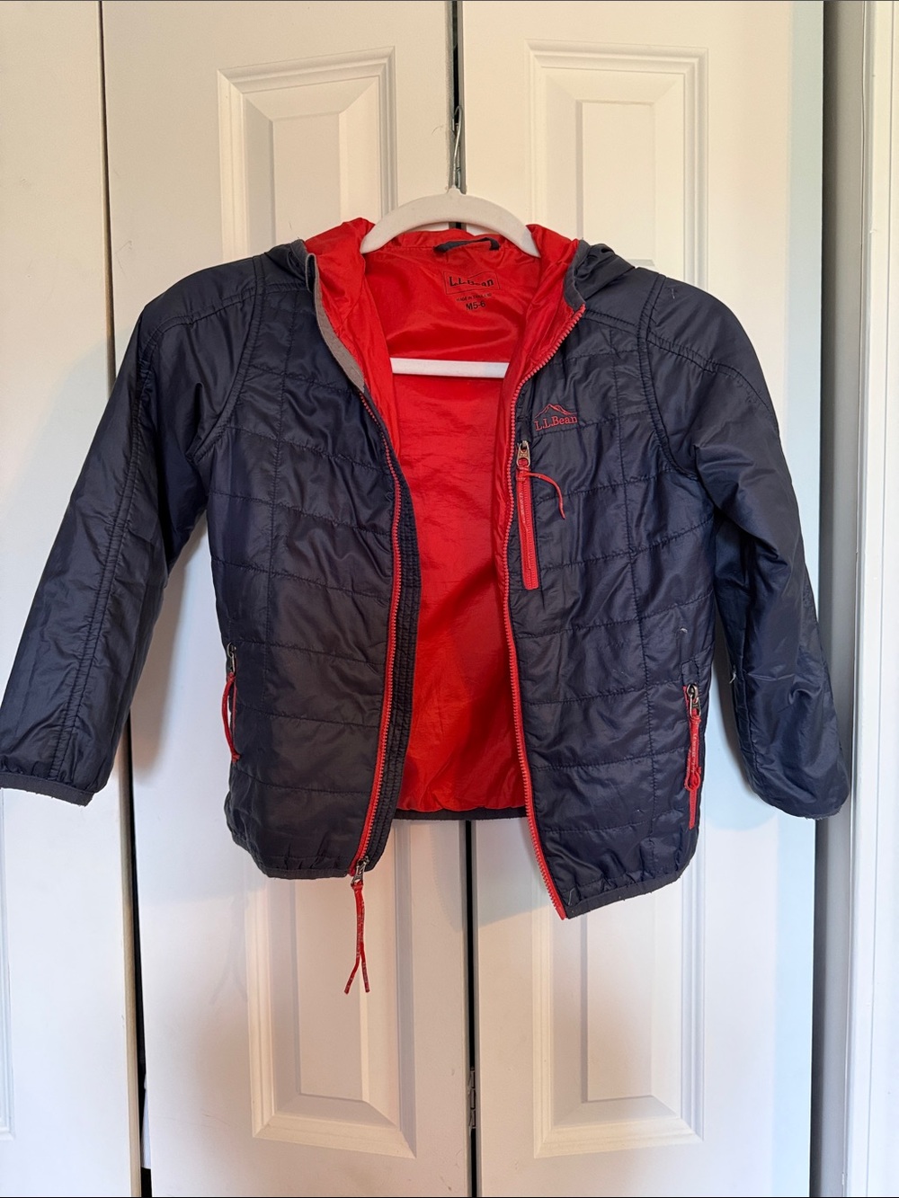 L.L. Bean Navy Puffer Jacket with Red Lining